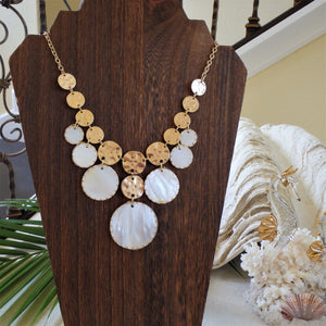 Capiz Shell Necklace KEISELA