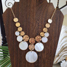 Capiz Shell Necklace KEISELA